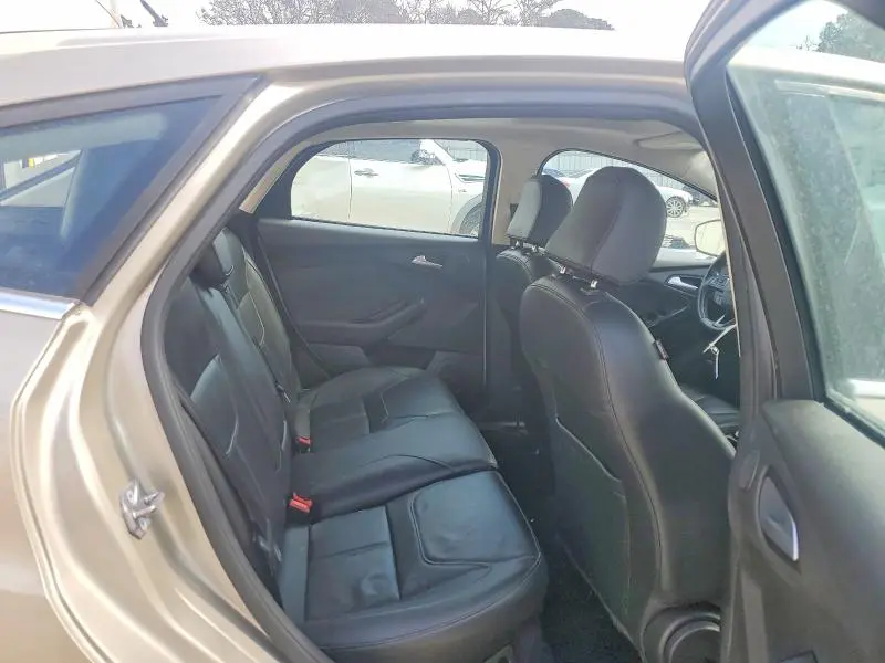 2018 FORD FOCUS TITANIUM  