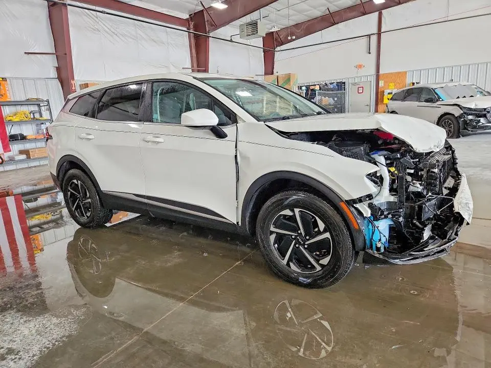 2023 KIA SPORTAGE LX  