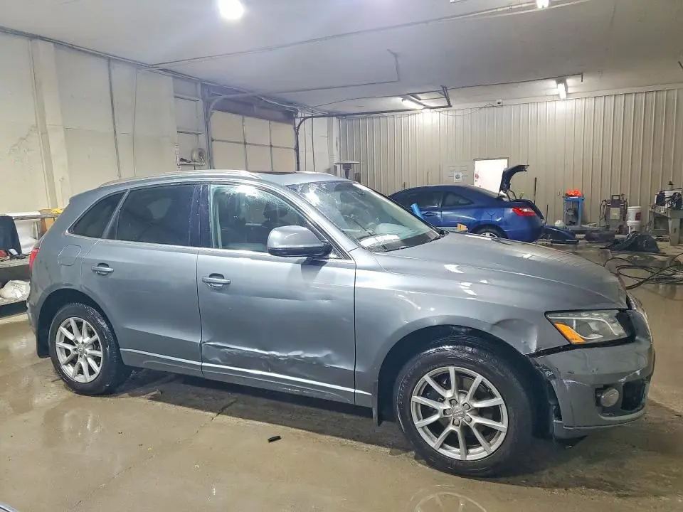 2012 AUDI Q5 PREMIUM PLUS  