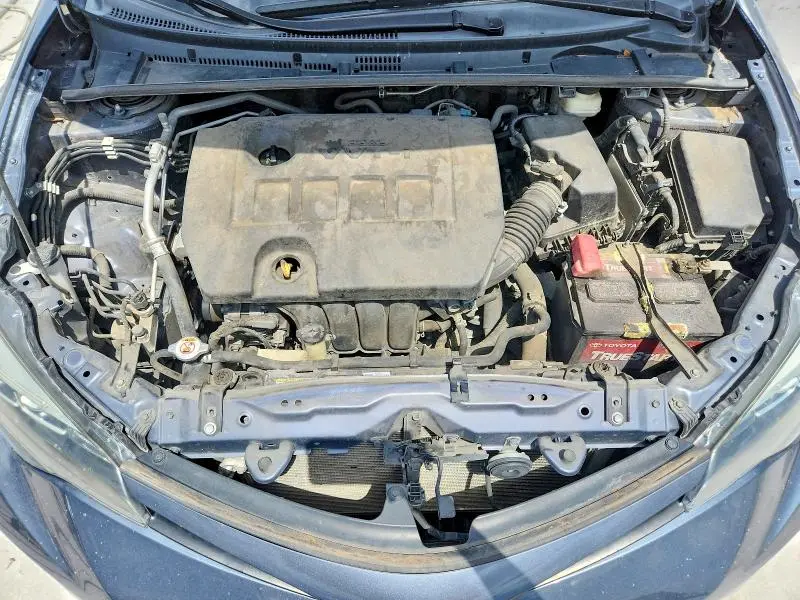 2018 TOYOTA COROLLA SE  
