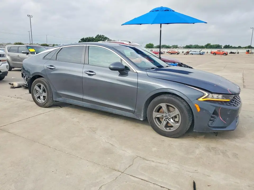 2023 KIA K5 LXS  