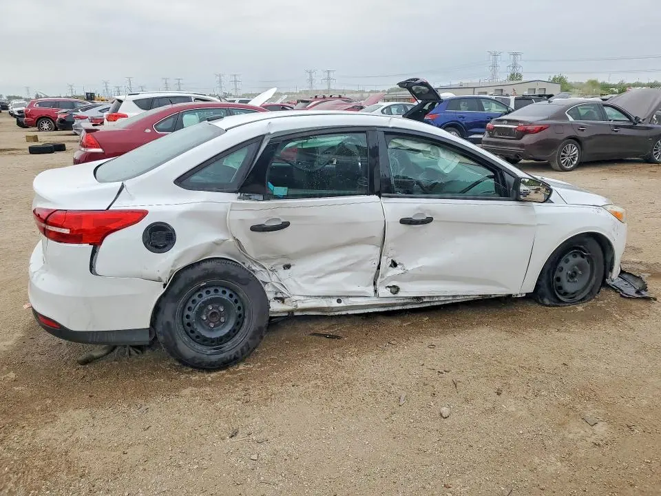 2015 FORD FOCUS S  