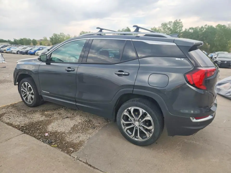 2018 GMC TERRAIN SLT  