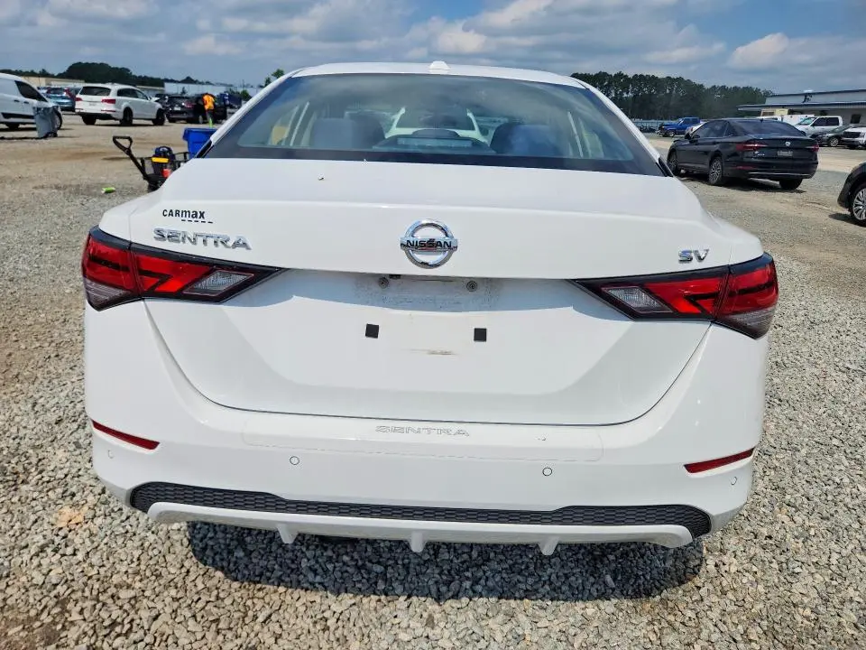 2020 NISSAN SENTRA SV  