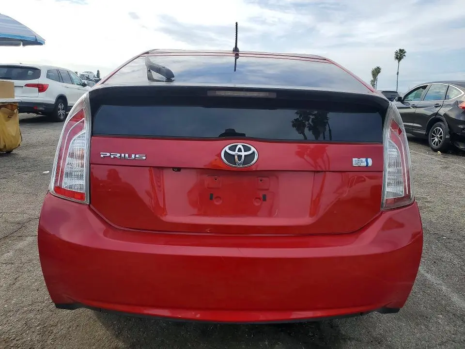 2015 TOYOTA PRIUS   