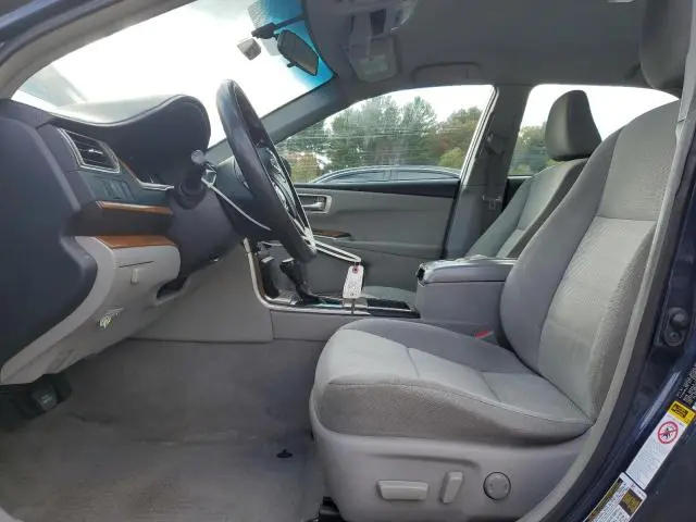 2016 TOYOTA CAMRY LE