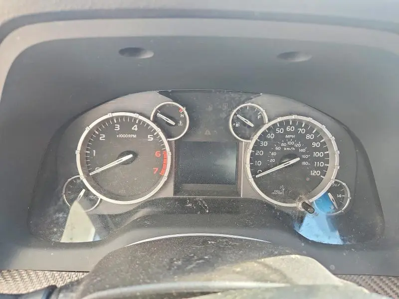 2016 TOYOTA TUNDRA CREWMAX SR5  