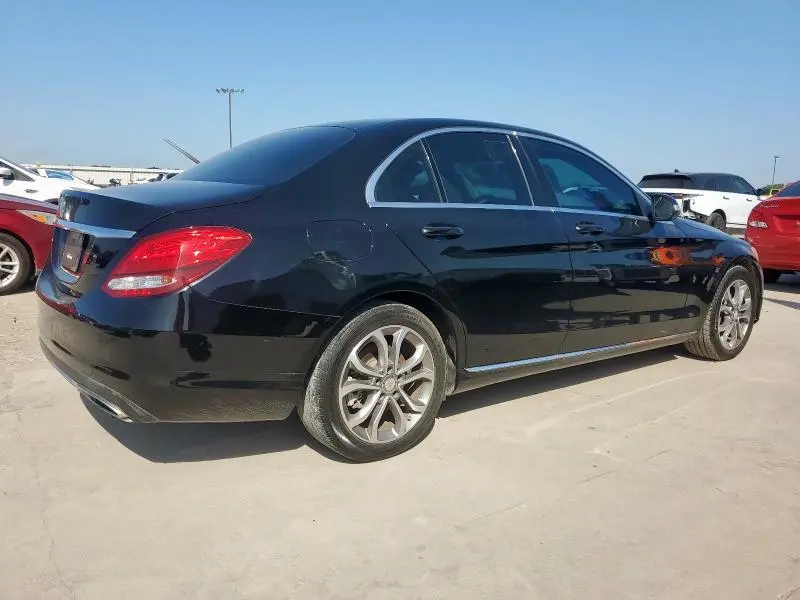 2015 MERCEDES-BENZ C 300