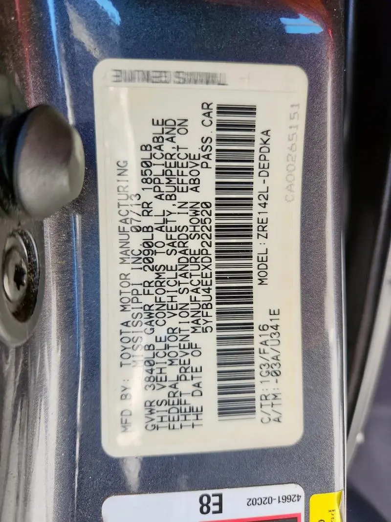 2013 TOYOTA COROLLA BASE  