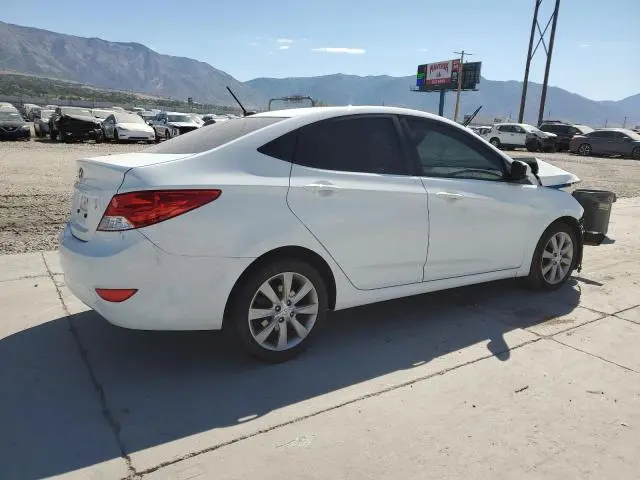 2012 HYUNDAI ACCENT GLS  
