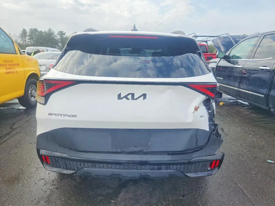 2025 KIA SPORTAGE X-LINE  