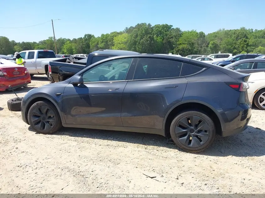 2024 TESLA MODEL Y LONG RANGE DUAL MOTOR ALL-WHEEL DRIVE