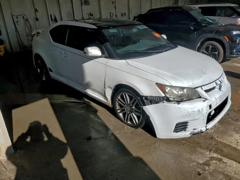2011 TOYOTA SCION TC   