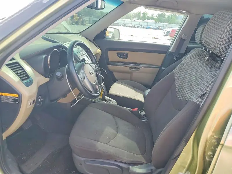 2011 KIA SOUL !  