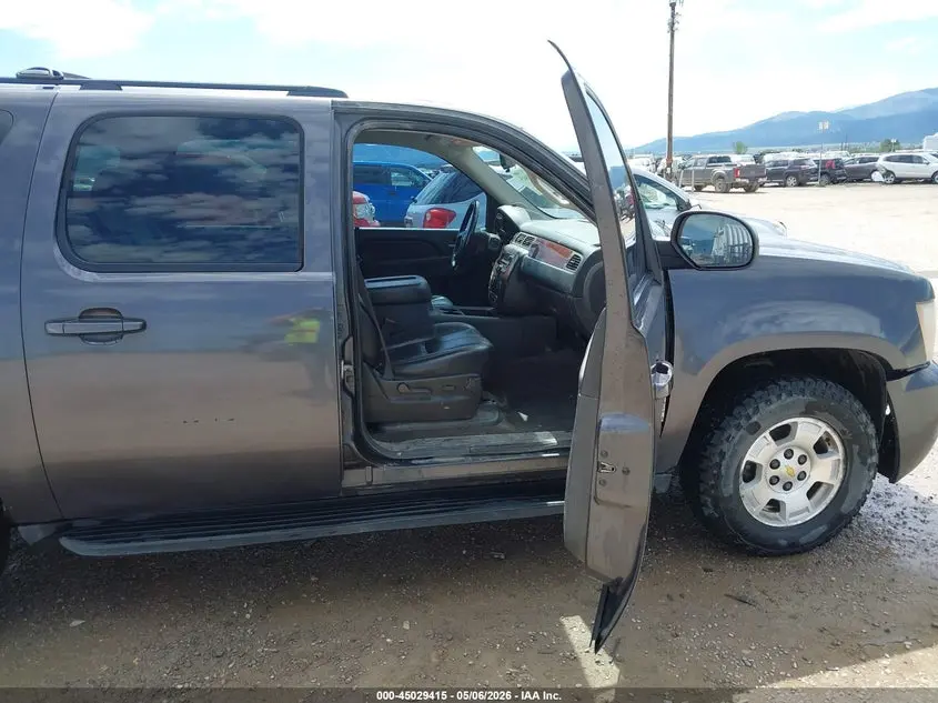 2010 CHEVROLET SUBURBAN 1500 LT1
