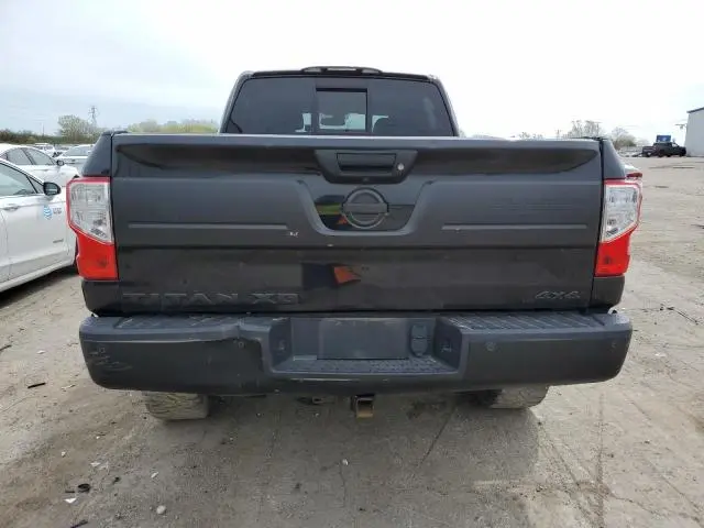 2016 NISSAN TITAN XD SL  