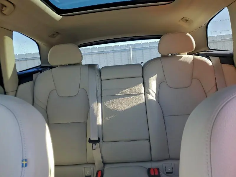 2018 VOLVO XC60 T6 INSCRIPTION  