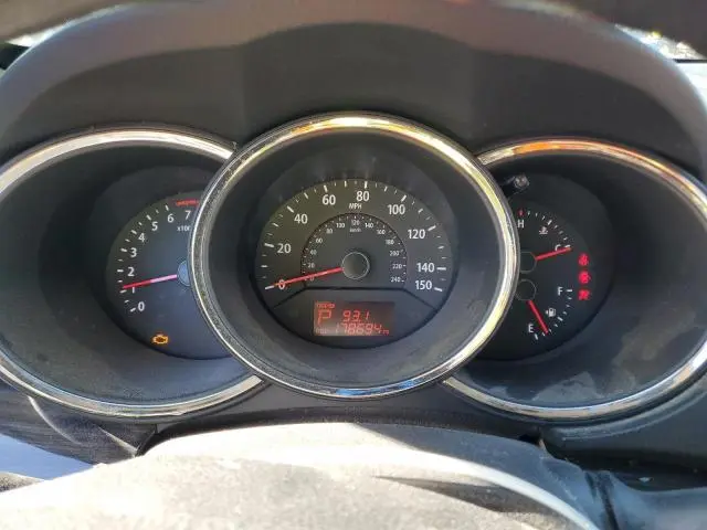 2012 KIA SORENTO BASE  