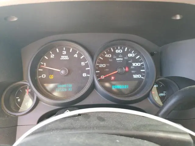 2010 CHEVROLET SILVERADO K1500 LS  