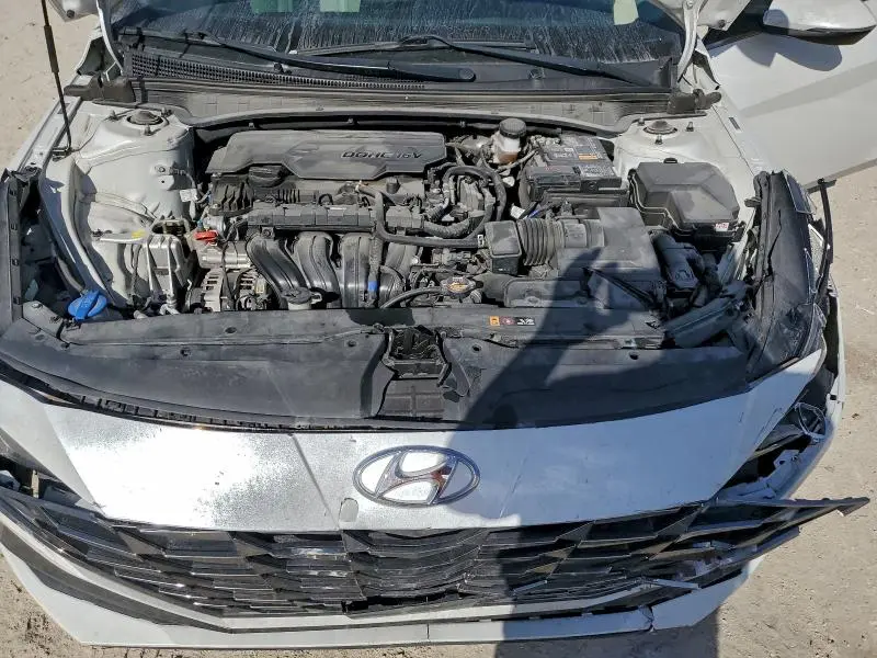 2022 HYUNDAI ELANTRA LIMITED  