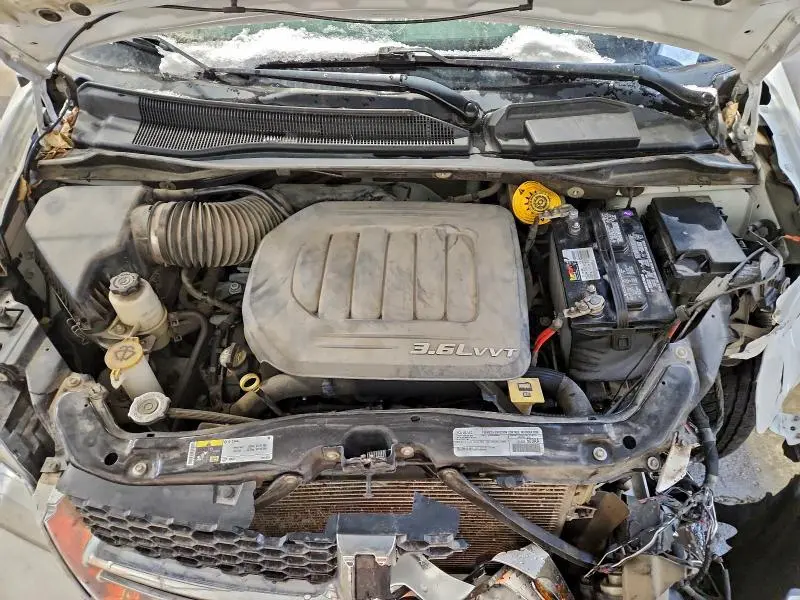 2016 DODGE GRAND CARAVAN SE  