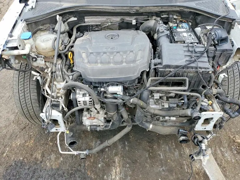 2020 VOLKSWAGEN TIGUAN SE  
