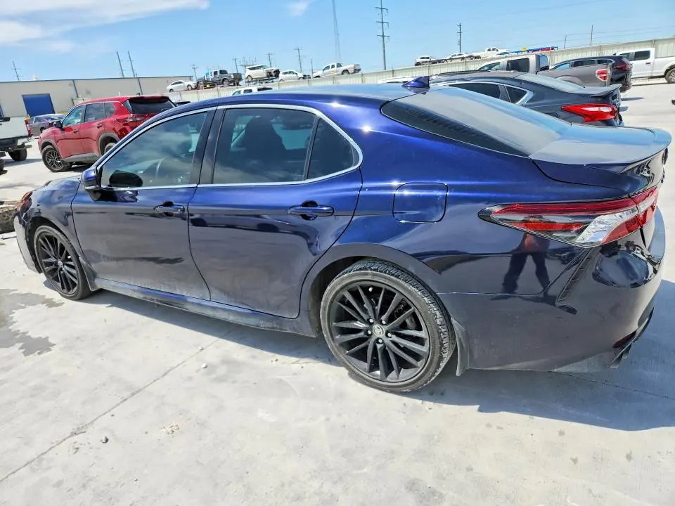2022 TOYOTA CAMRY XSE  