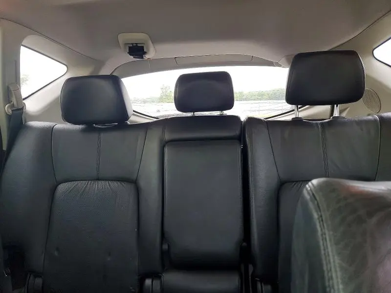 2010 NISSAN MURANO S  