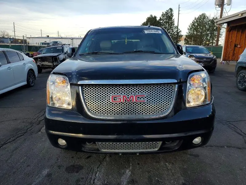 2010 GMC YUKON DENALI  