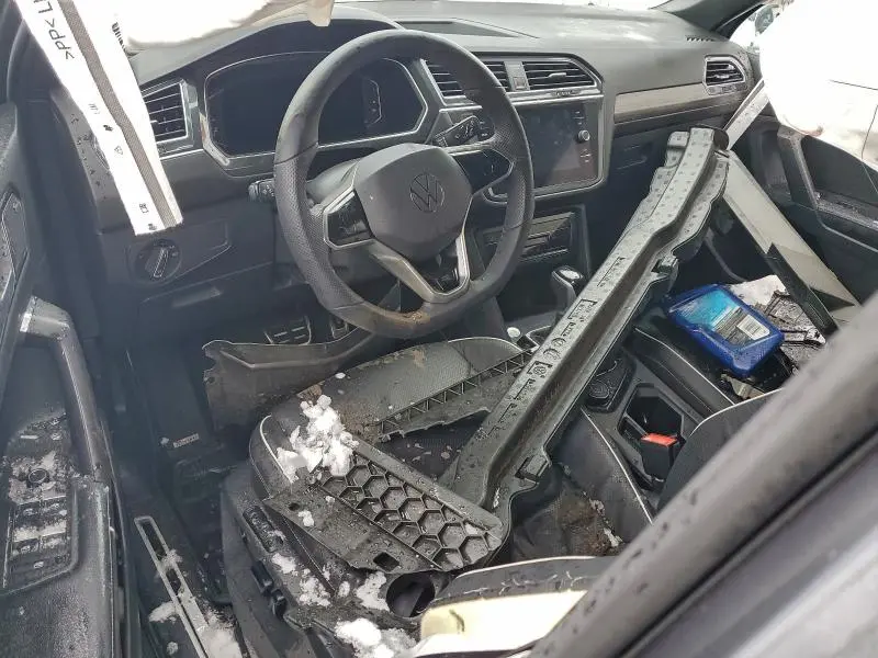 2022 VOLKSWAGEN TIGUAN SEL R-LINE  