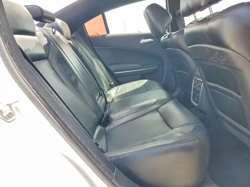 2016 DODGE CHARGER SXT  