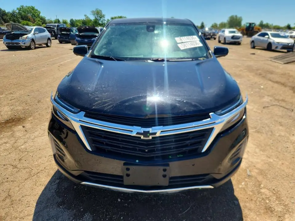 2022 CHEVROLET EQUINOX LT  