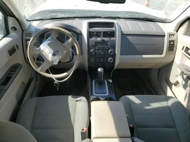 2012 FORD ESCAPE XLS  