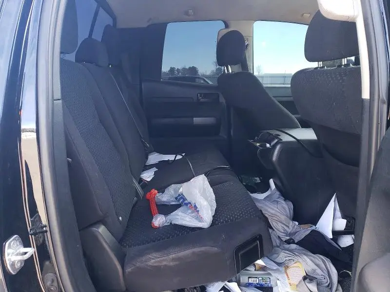 2011 TOYOTA TUNDRA GRADE  