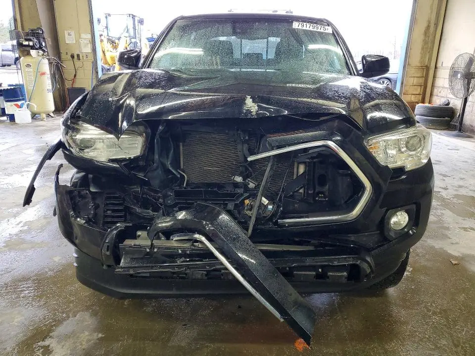 2021 TOYOTA TACOMA SR5 V6  