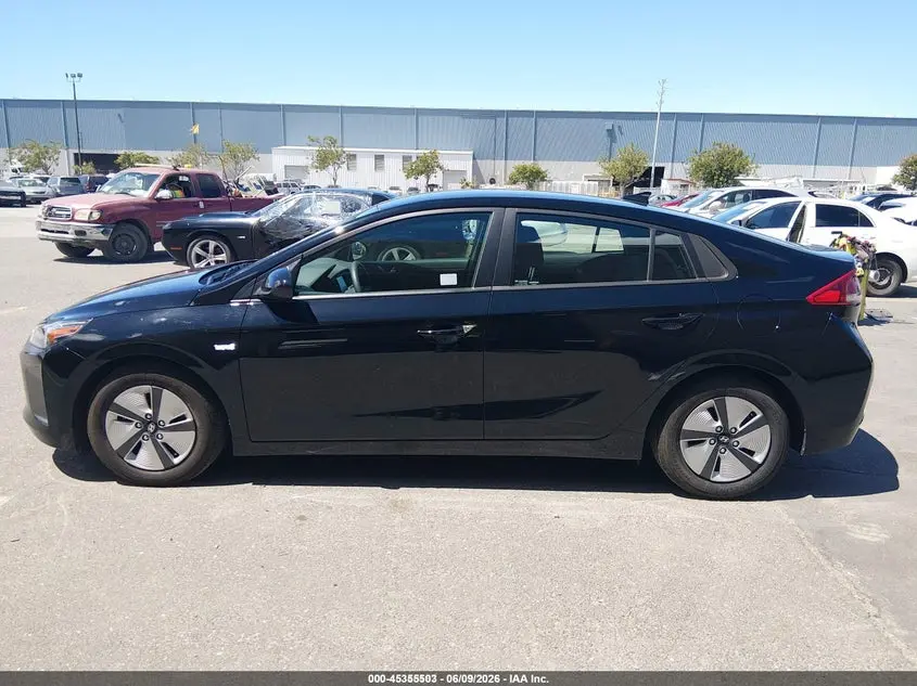2018 HYUNDAI IONIQ HYBRID BLUE