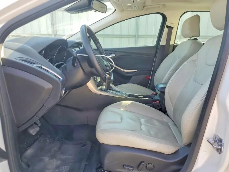 2016 FORD FOCUS TITANIUM  