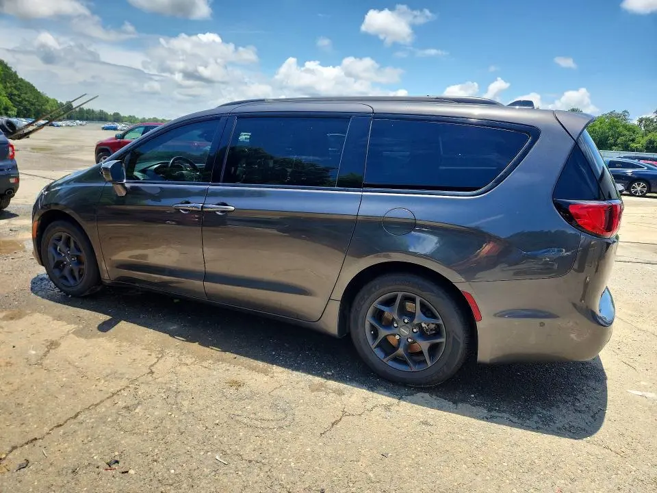 2019 CHRYSLER PACIFICA TOURING PLUS  
