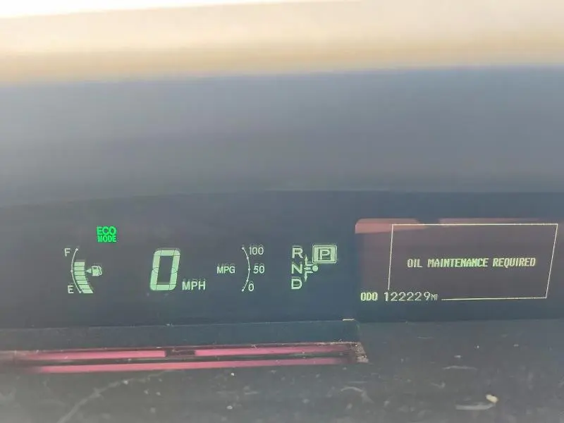 2010 TOYOTA PRIUS V  