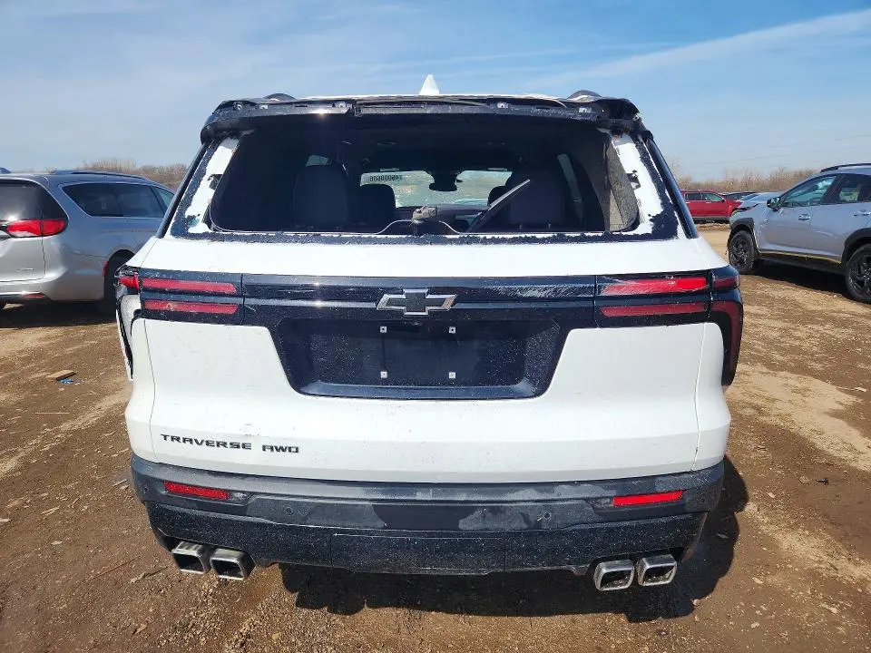 2025 CHEVROLET TRAVERSE LT  