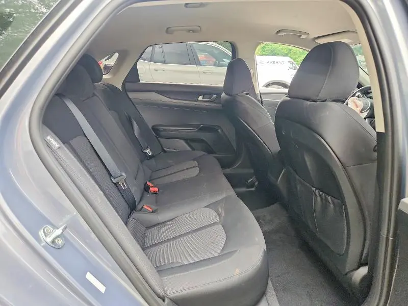 2021 KIA K5 LXS  