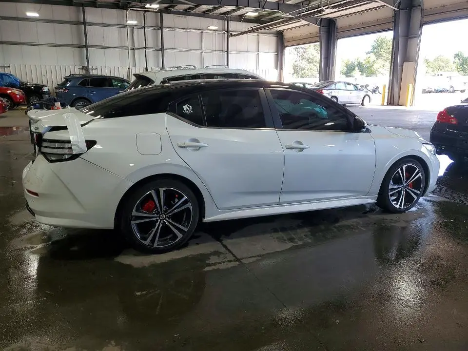 2020 NISSAN SENTRA SR  