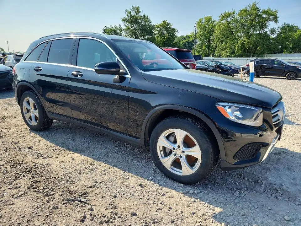 2016 MERCEDES-BENZ GLC 300  
