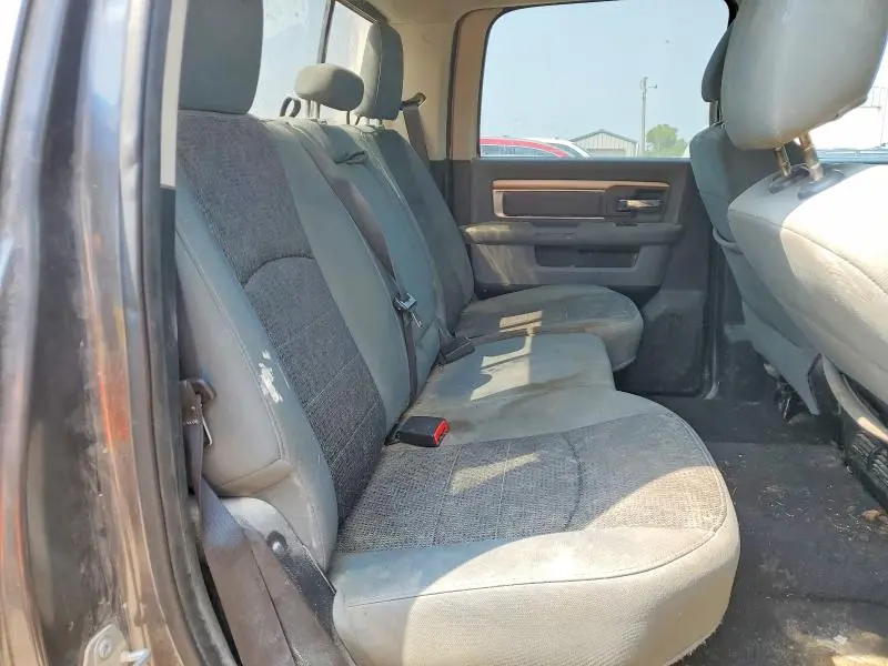 2017 RAM 1500 SLT  