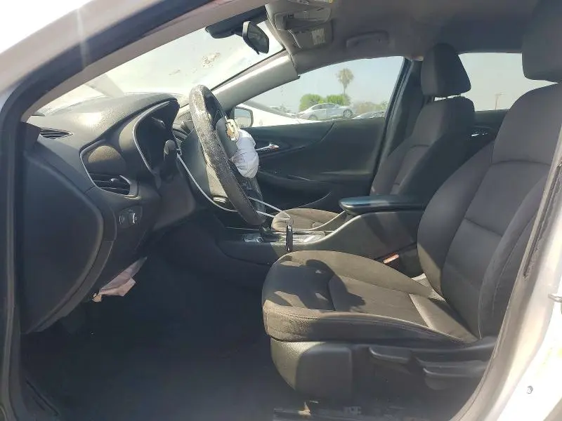 2019 CHEVROLET MALIBU LS  