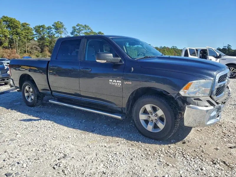 2020 RAM 1500 CLASSIC SLT  