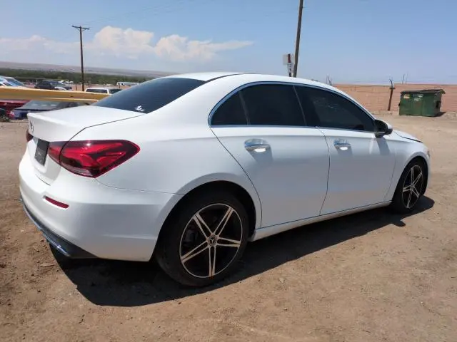 2020 MERCEDES-BENZ A 220  
