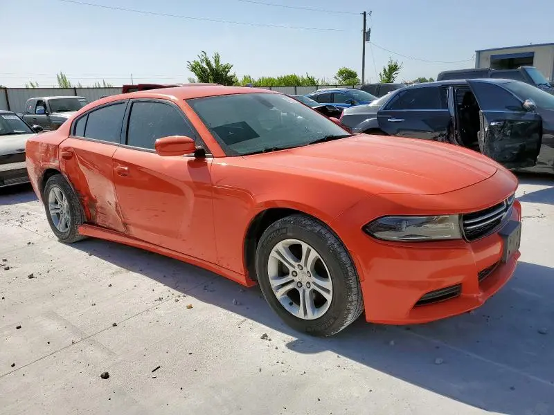 2016 DODGE CHARGER SE  