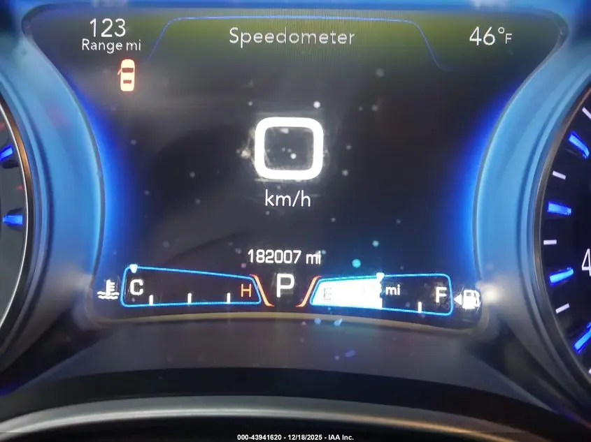 2015 CHRYSLER 300 LIMITED
