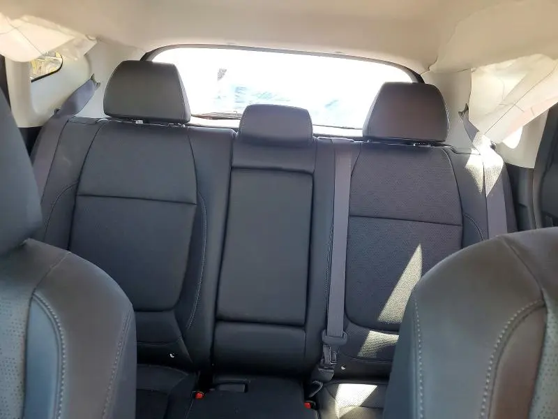 2023 KIA SELTOS EX  